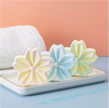 Prirodne nektarske bombe za kupanje